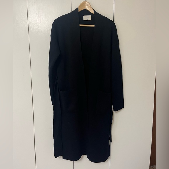 Aritzia Babaton Ty Cardigan - Picture 2 of 6